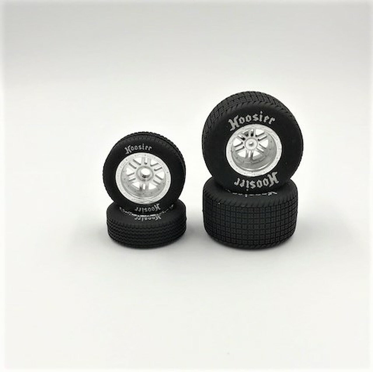 1RC FR/RR Tires & Wheels, Silver Chrome, 1/18 Sprint (4) 5522