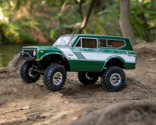 Redcat Ascent-18 International Scout II 1/18 4WD RTR Rock Crawler (Green) w/2.4GHz Radio, Battery & Charger