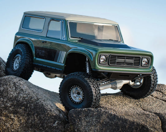 Vanquish Products VS4-10 Origin Classic Pro 1/10 4WD Rock Crawler Kit (Clear Axles)